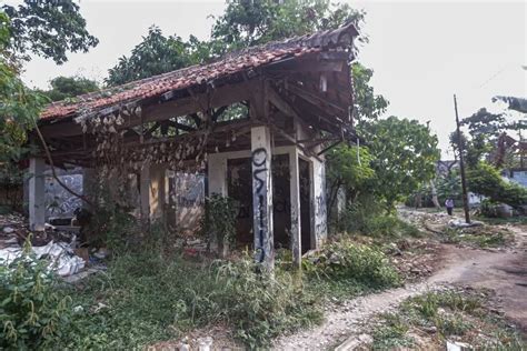 Urban Misteri Kampung Mati Vietnam Jakarta Yang Terbengkalai Sejak