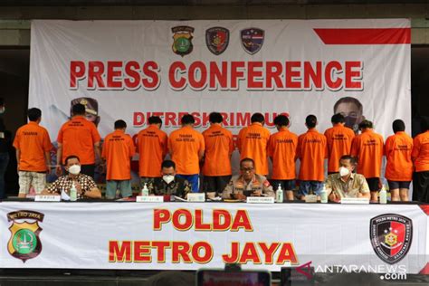 Polda Metro Jaya Gerebek Lima Kantor Pinjol Ilegal Selama Oktober