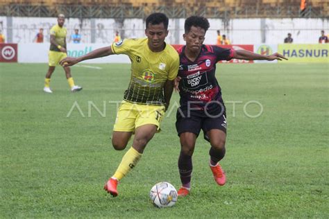 BARITO PUTERA MENANG MELAWAN RANS NUSANTARA FC ANTARA Foto