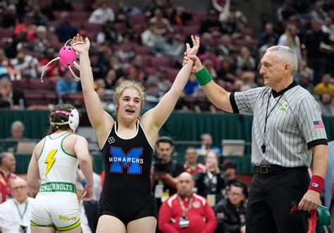 Marysvilles Leng Wins Ohsaa Girls Wrestling Title At 120 Pounds