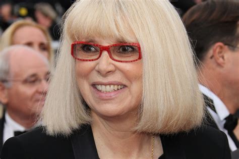 Mireille Darc la femme libre Documentaire 2018 Télé Star