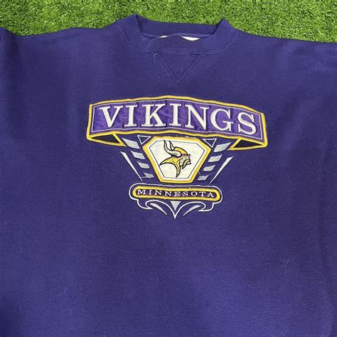 Vintage Purple Minnesota Vikings Crewneck Size Depop