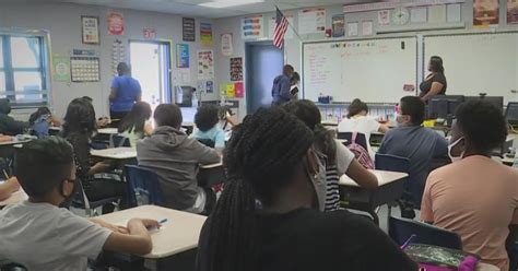 School Districts Face Substitute Teacher Shortages Cbs Sacramento