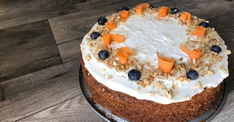 Recept Luxusní mrkvový dort s ořechy a mascarpone