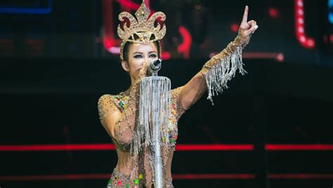 Coco Lee Dies At 48 Asian Celebrities Pay Tribute To The Pop Star Who