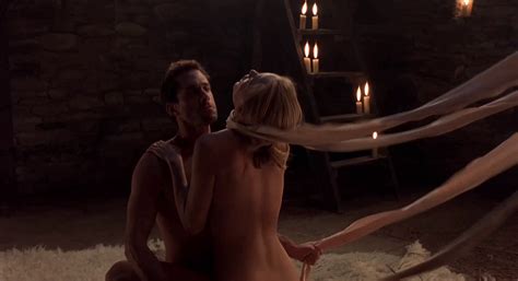 Naked Heather Graham In Killing Me Softly