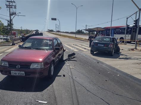 Morre Idoso V Tima De Acidente Quatro Carros Na Avenida John Boyd