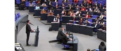 PLENUM 01 2022 Thema Der Woche Bundestag Stimmt Gegen Eine