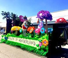 Pin by Connie Rardon on float ideas | Parade float, Kids parade floats ...