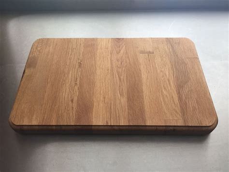 Routed Oak Chopping Board With Rounded Corners And Dupont Profiled