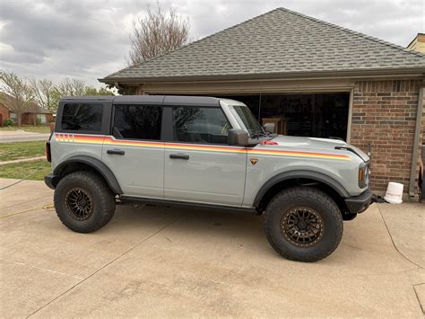 Put any cool / unique vinyl decals on your Bronco? Let's see them ...