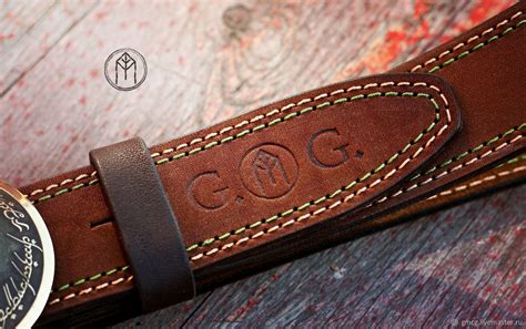 Кожаный ремень с латунной пряжкой "Кольцо Всевластья" купить в интернет ...