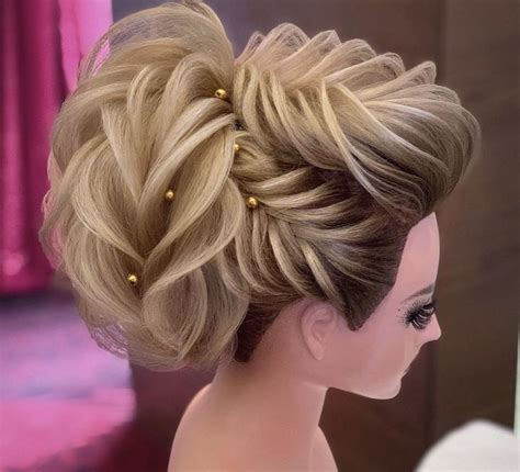 Rifa Manar Adlı Kullanıcının Hairstyles Panosundaki Pin Düğün Saç