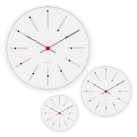 8 Modern Wall Clocks To Help You Keep Track Of Time