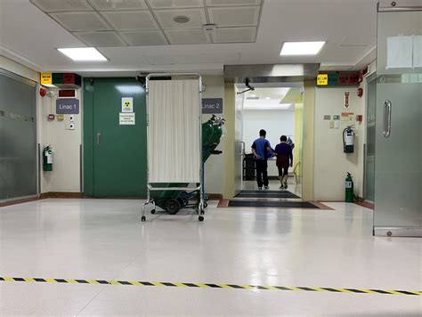 Radiation Therapy Rooms Linac Green And Linac Open Flickr