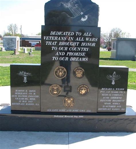 Rosehill Cemetery Veterans Memorial Visitsi