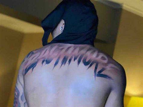 Gervonta Davis Gets Massive 'Baltimore' Back Tattoo, Reppin' My City!