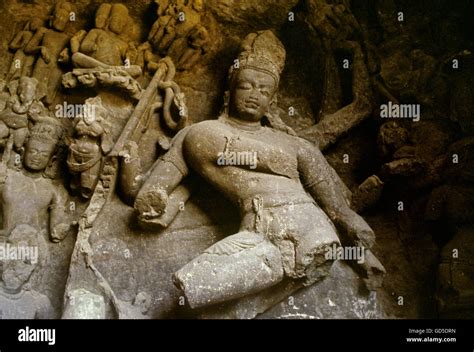 Sculpture in Elephanta caves Stock Photo - Alamy