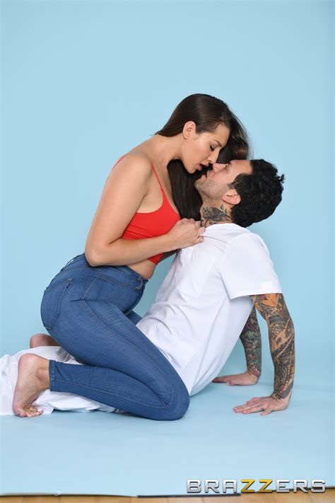 Bella Rolland 0099 Porn Pic