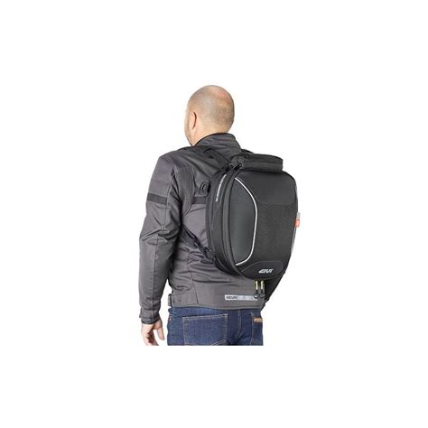 Sac de selle EA147 GIVI TAILOCK transformable en sac à dos extensible