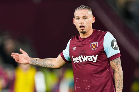 Report Midfielder Phillips West Ham Resurgence