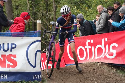 CHAMPIONNATS EUROPE CYCLO CROSS 2022 LINE BURQUIER EN ARGENT A NAMUR