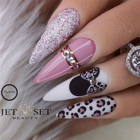 Jet Set Beauty Gmbhs Instagram Profile Post Leo Art Nailwork