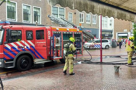 Brandweer Blust Brand In Hema Lange Delft Middelburg