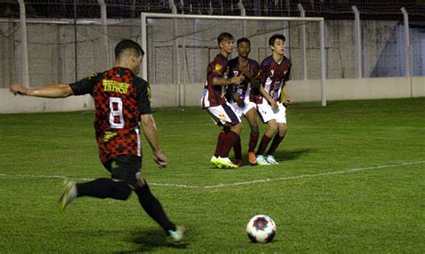 Flamengo é finalista nas duas categorias do futebol Tudo Online em