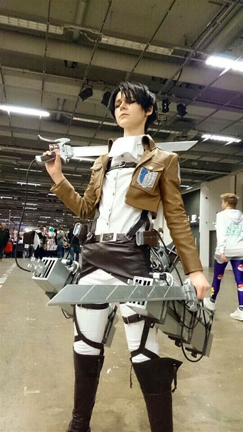 Review for Anime "Attack on Titan" - Rolecosplay | Levi cosplay ...