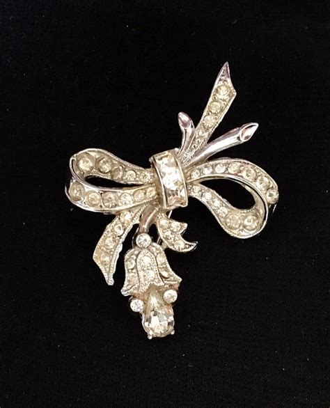 Coro Rhinestone Bow Brooch Pin Etsy Brooch Lovely Jewellery