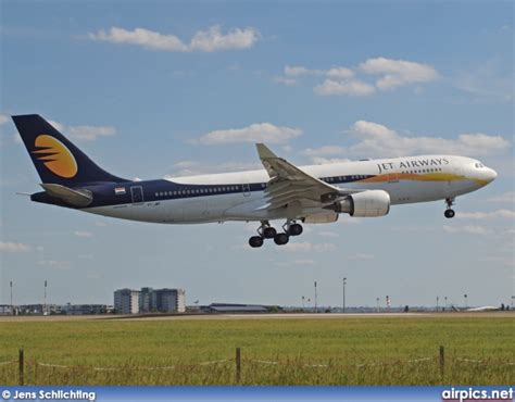 Airpics Net VT JWP Airbus A330 200 Jet Airways Large Size