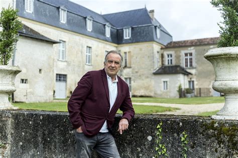 Accul Par Les Dettes Yves Lecoq Vend Son Ch Teau De Chalais