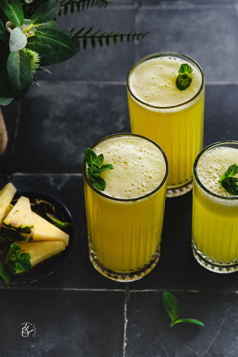 Pineapple Juice Recipe Plus Health Benefits J Cooking Odyssey