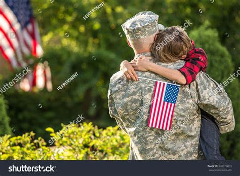 3,255 Soldier Hug Family Images, Stock Photos & Vectors | Shutterstock