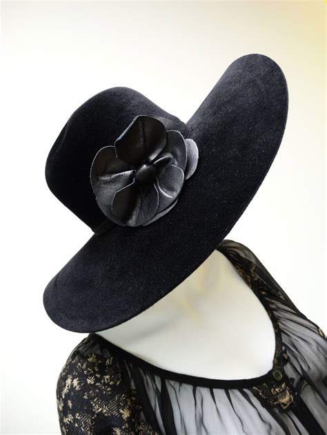 Helen Kaminski Wide Brim Felt Hat With Leather Flower At 1stdibs Helen Kaminski Sale