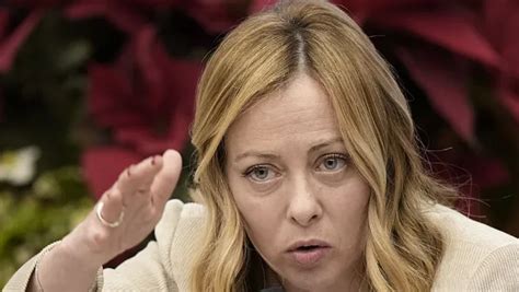 La Premi Re Ministre Italienne Giorgia Meloni Et La Question Migratoire