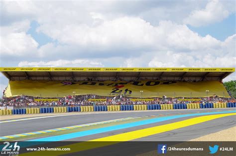 Le Mans Tribune Dunlop Le Mans 24h Du Mans