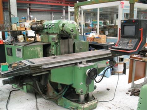 Huron Cnc Universal Milling Machine Type Mu Contact Fmo France