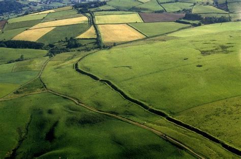 Offa’s Dyke: The 1,200-Years-Old Dyke Separating Wales From England ...