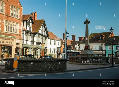 Arundel town centre, West Sussex, England Stock Photo - Alamy