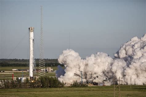 Spacex Test Fires Falcon Heavy Megarocket Core For June Mission Photo