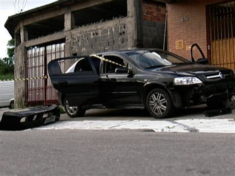 Vídeo Dois Suspeitos Morrem Em Troca De Tiros Com Policiais Na Região