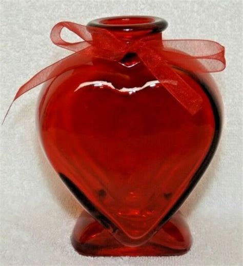 Valentines Day Red Heart Shaped Glass Bottle Vase Valentine Gift