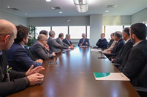 Falta de luz MPRS se reúne CEEE Equatorial Agergs e prefeito de