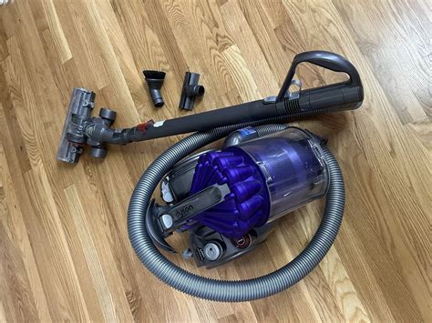 Dyson Dc23 Canister Vacuum Cleaner Plandetransformacionuniriojaes