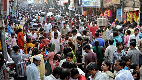 Diwali rush at Delhi markets - The Hindu