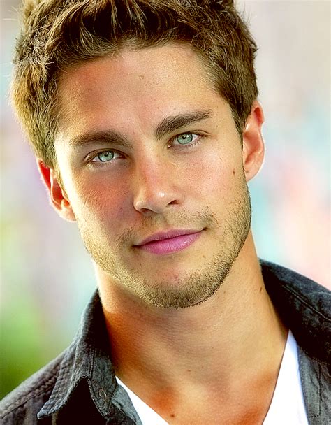 PICTURE OF MEN: BEAUTIFUL EYES FROM CUTE GUYS