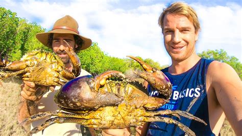 Giant Mud Crab Catch And Cook On Fire 🔥 🌴 Back 2 Basics Youtube