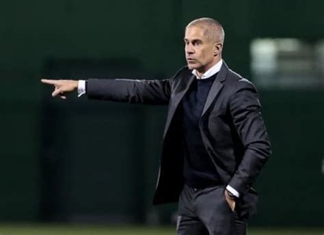 Sylvinho ex Corinthians assume como técnico de uma seleção europeia